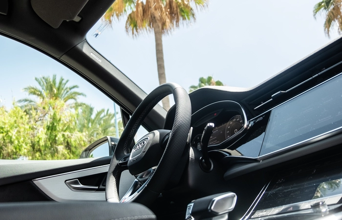 SUV mieten am Flughafen Málaga mit SOLO Rent a Car für eine stilvolle Marbella-Reise